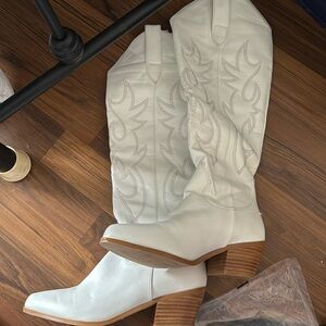 BILINNI URSON BOOTS